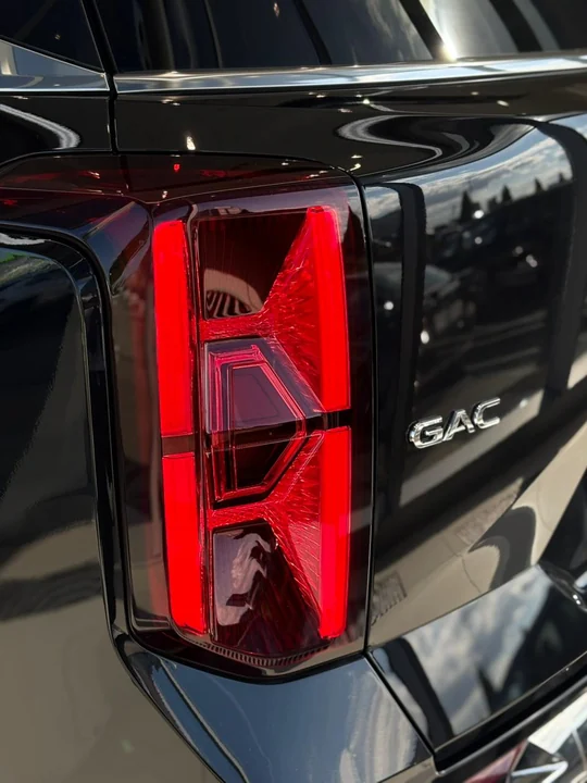 GS8, II