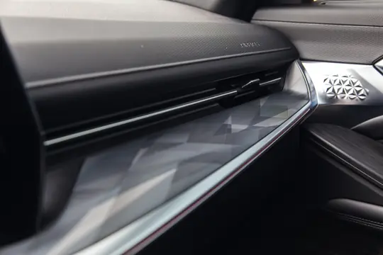 F7