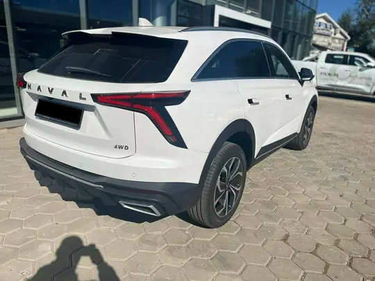 F7