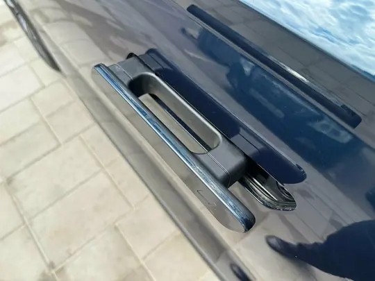F7x