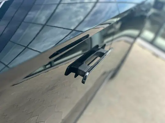 F7