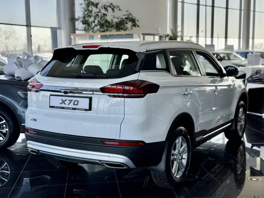 X70, I Рестайлинг