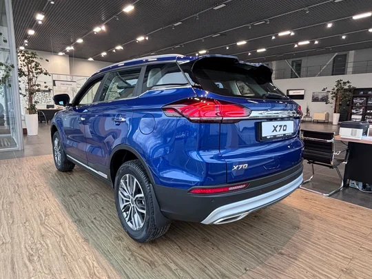 X70