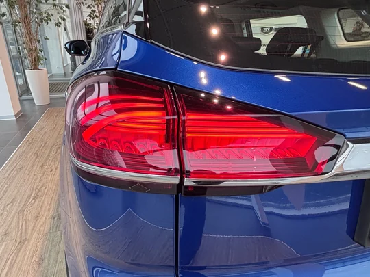 X70