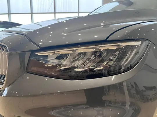 X70