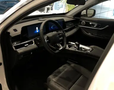 Купить Tenet T7 Белый 1.6 T-GDI DCT (150 л.с.) от 2335000 ₽. в Березниках