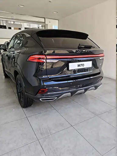 Купить Москвич М70 Черный 2.0 AT (200 л.с.) от 3159000 ₽. в Самаре