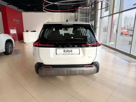 RAV4