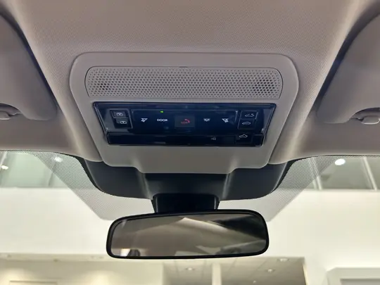 RAV4, VI (XA60)