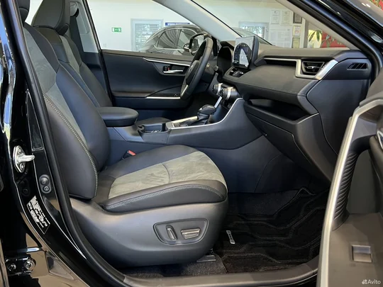 RAV4, V