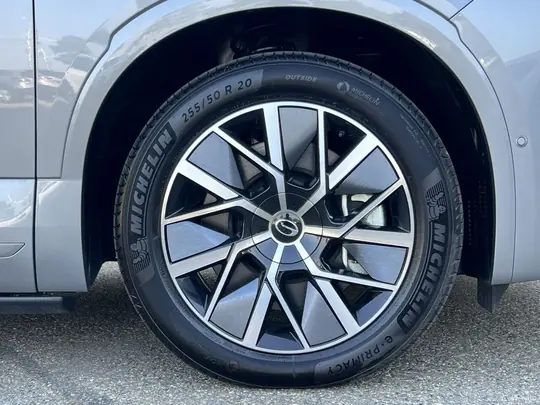 S9, I