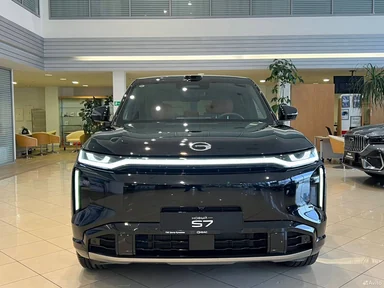 Купить Trumpchi S7, I Чёрный 1.5hyb 4WD AT (501 л.с.) от 4650000 ₽. в Ставрополе