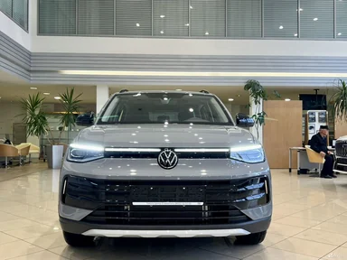 Купить Volkswagen Tharu XR, I Серый 1.5 TSI DSG (160 л.с.) от 2950000 ₽. в Ставрополе