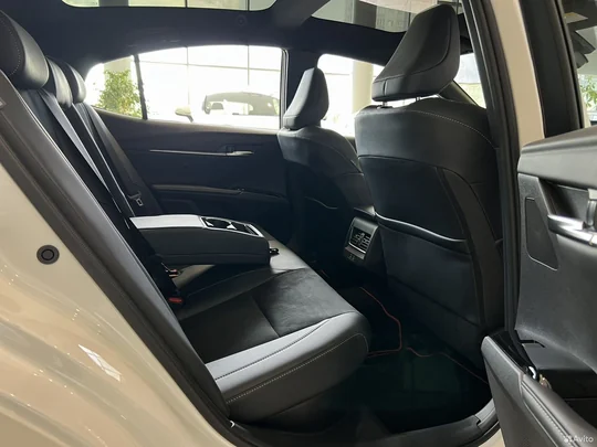 Camry, XV80
