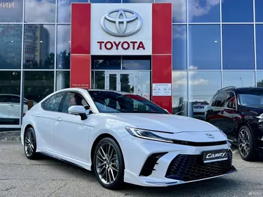 Купить Toyota Camry, XV80 Белый 2.0hyb CVT (231 л.с.) от 4475000 ₽. в Ставрополе