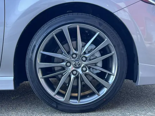Camry, XV80