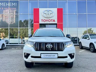 Купить Toyota Land Cruiser Prado Белый 4.0 AT (249 л.с.) 4WD от 6900000 ₽. в Ставрополе