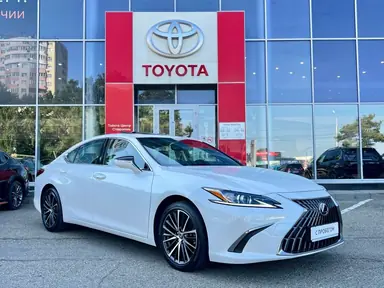 Купить Lexus ES Белый 250 2.5 AT (200 л.с.) от 4600000 ₽. в Ставрополе