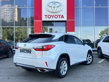 Купить Lexus RX Белый 200t 2.0 AT (238 л.с.) от 3300000 ₽. в Ставрополе