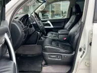 Land Cruiser