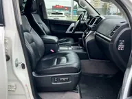 Land Cruiser
