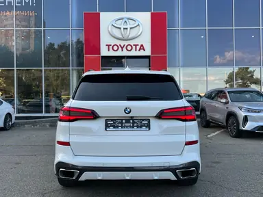 Купить Bmw X5 Белый 30d 3.0d AT (265 л.с.) 4WD от 5150000 ₽. в Ставрополе
