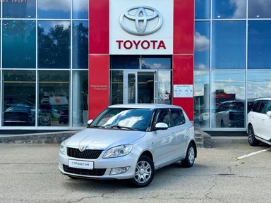 Купить Skoda Fabia Серебристый 1.2 MT (70 л.с.) от 650000 ₽. в Ставрополе