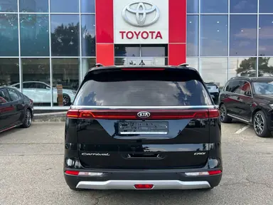 Купить Kia Carnival Черный 2.2d AT (199 л.с.) от 3300000 ₽. в Ставрополе