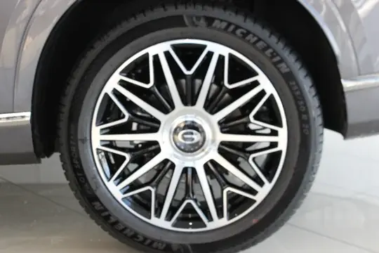 GS8, II