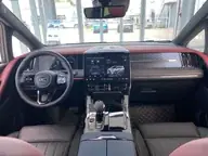 M8