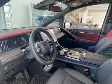Купить Gac M8 Черный 2.0 AT (231 л.с.) от 6129000 ₽. в Саратове
