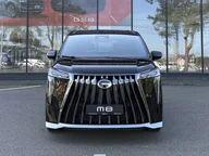 M8