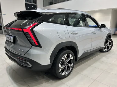Купить Geely Atlas, II Серебристый 1.5 AMT (147 л.с.) от 2870000 ₽. в Оренбурге