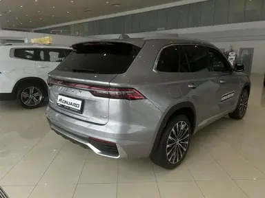 Купить Geely Monjaro, I Серебристый 2.0 AT (238 л.с.) 4WD от 3880000 ₽. в Самаре