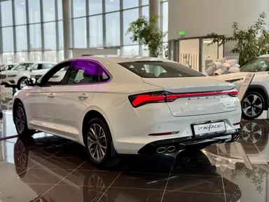 Купить Geely Preface Белый 2.0T DCT (200 л.с.) от 2629990 ₽. в Саратове