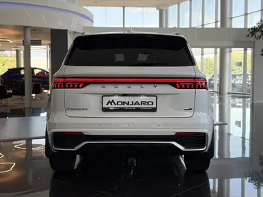 Купить Geely Monjaro Белый 2.0 4WD AT (238 л.с.) от 4349990 ₽. в Саратове