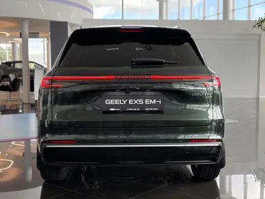 Купить Geely EX5 Гибрид Зеленый EM-R 1.5hyb AT (218 л.с.) от 3579990 ₽. в Саратове