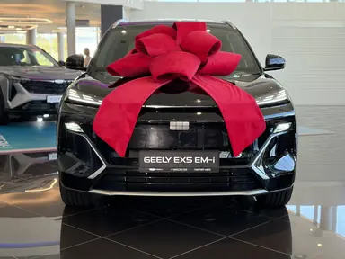 Купить Geely EX5 Гибрид Черный EM-R 1.5hyb AT (218 л.с.) от 3579990 ₽. в Саратове
