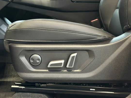 F7, II