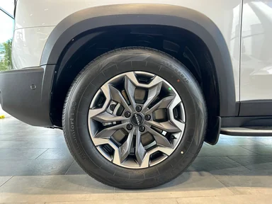 Купить Haval Dargo, I Рестайлинг Белый 2.0 AMT (200 л.с.) 4WD от 3699000 ₽. в Ульяновске