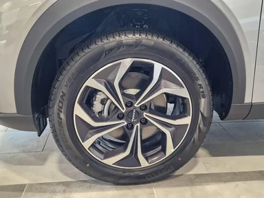 Купить Haval F7, II Серый 2.0 AMT (192 л.с.) 4WD от 3299000 ₽. в Ульяновске