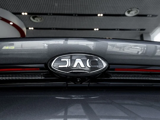 J7, I