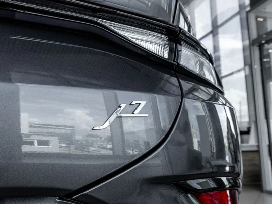 J7, I