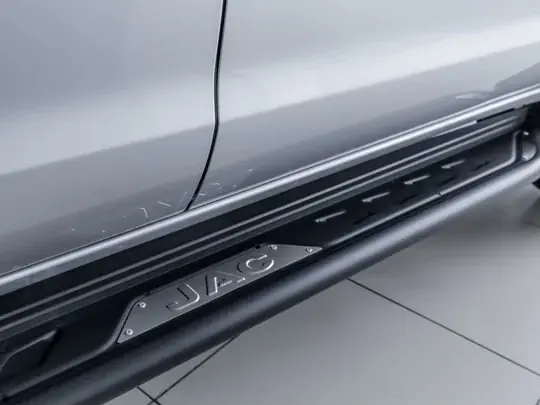 T9