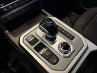 T9