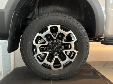 Купить Jac T9 Белый 2.0 AT (224 л.с.) 4WD от 3419000 ₽. в Самаре
