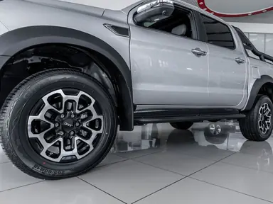 Купить Jac T9 Темно-серый 2.0 AT (224 л.с.) 4WD от 3419000 ₽. в Самаре