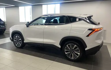 Купить Jetour DASHING, I Белый 1.5 AMT (147 л.с.) от 2139900 ₽. в Самаре