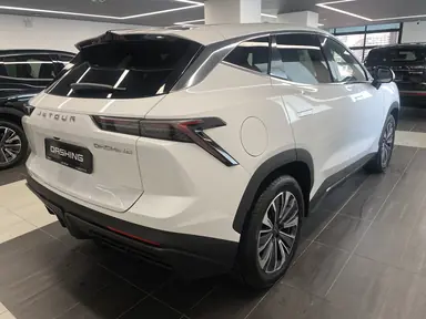 Купить Jetour DASHING, I Белый 1.5 AMT (147 л.с.) от 2139900 ₽. в Самаре