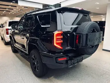 Купить Tank 400 Черный 2.0 4WD AT (245 л.с.) от 5599000 ₽. в Пензе
